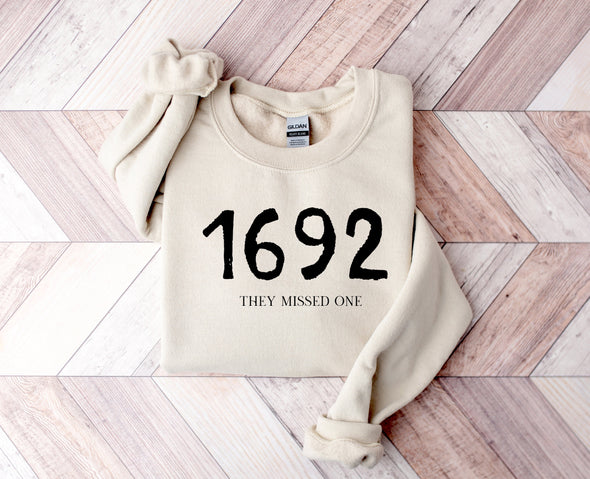 1692 Graphic Tee and Sweatshirt