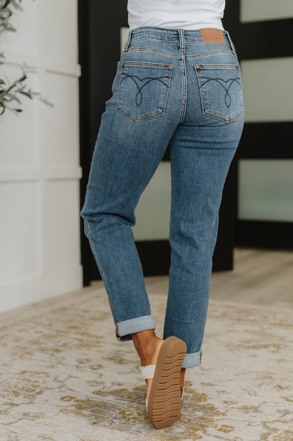 Judy Blue Colette Mid Rise Boyfriend Classic Cuffed Jeans