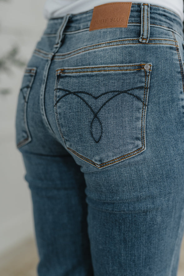 Judy Blue Colette Mid Rise Boyfriend Classic Cuffed Jeans