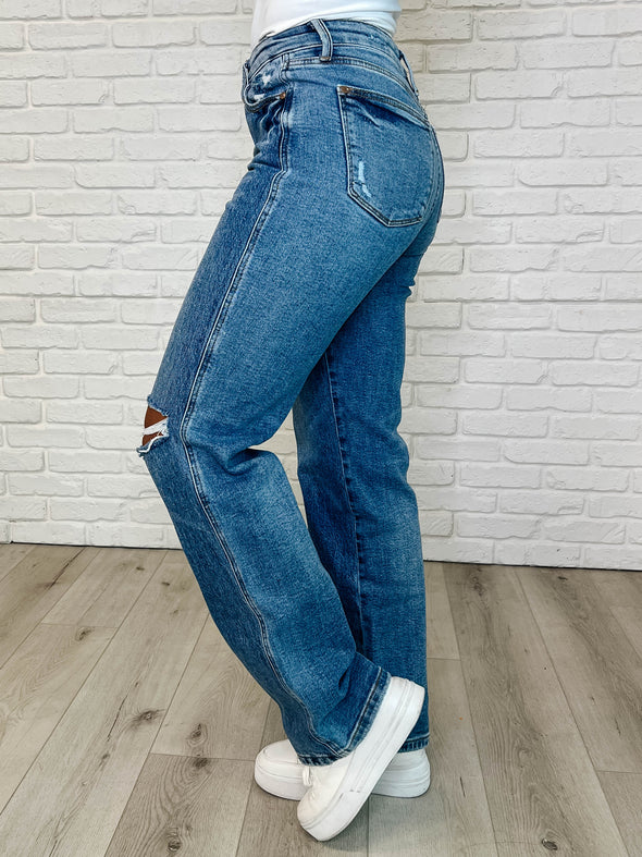 Judy Blue Dylan High Rise Rigid Magic Criss-Cross Waistband Straight Jeans