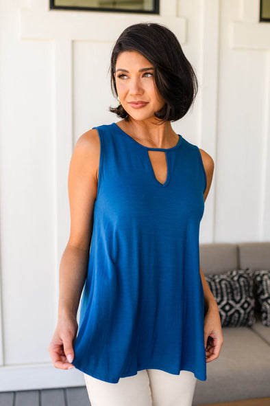 Greater Than Great Keyhole Detail Tank in Teal