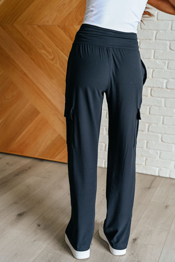 Race To Relax Cargo Pants in Nocturnal Navy