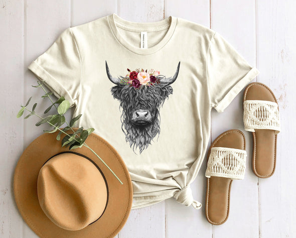 Highland Cow Graphic Tee