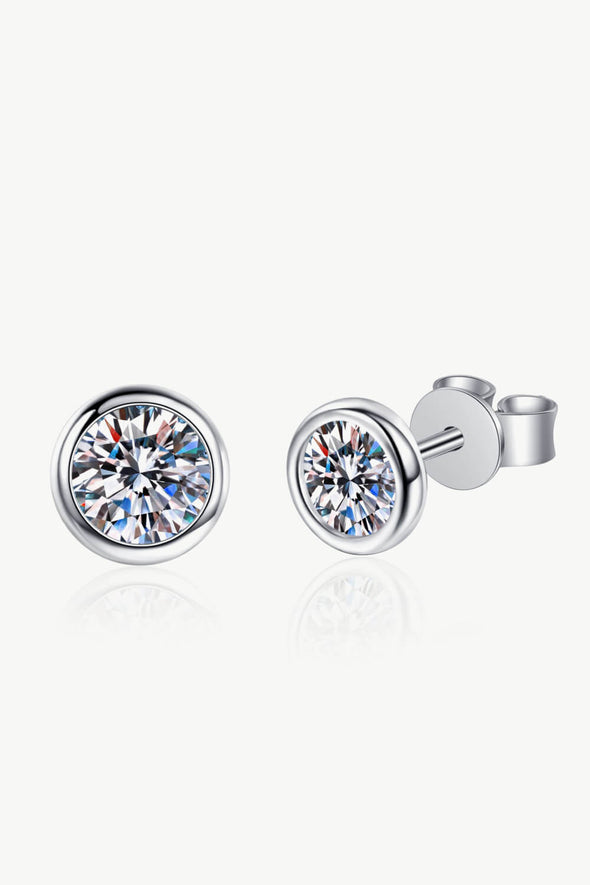 Inlaid 1 Carat Moissanite Stud Earrings