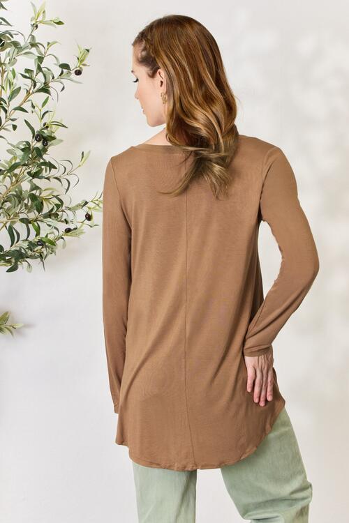 Zenana Long Sleeve V-Neck Top