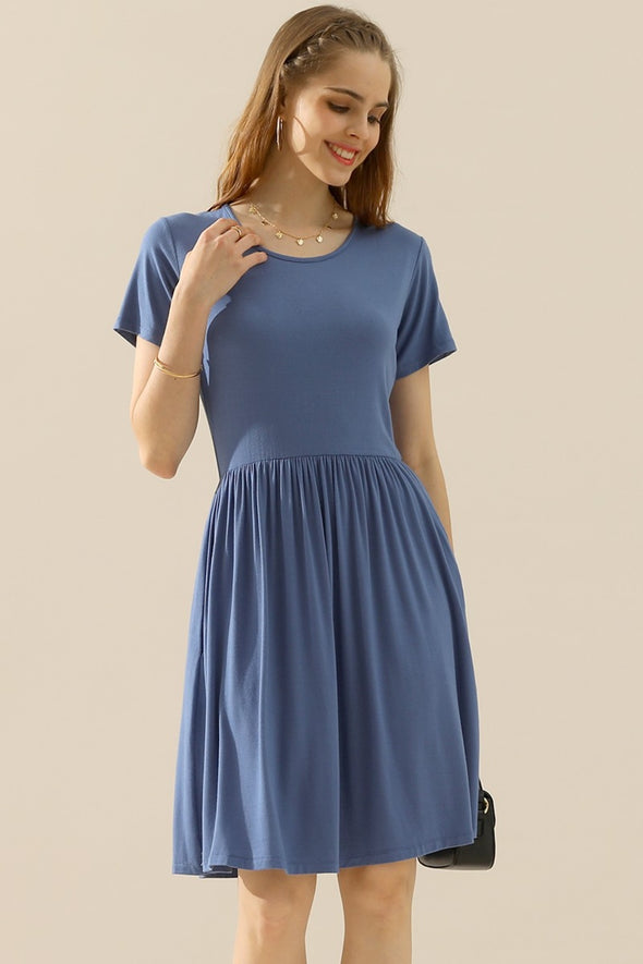 Ninexis Round Neck Ruched Dress with Pockets