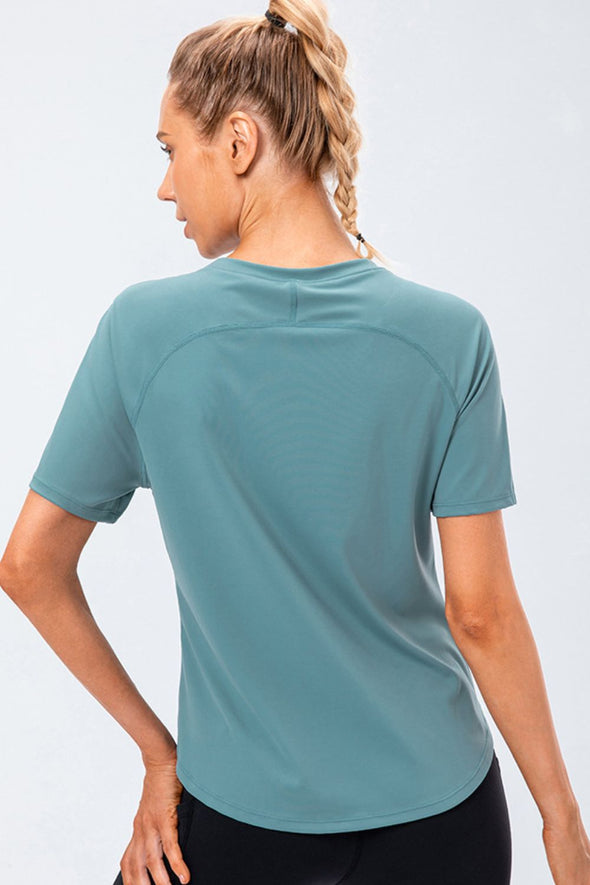 Round Neck Raglan Sleeve Active Tee