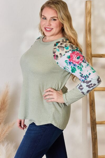 Hailey & Co Printed Round Neck Blouse